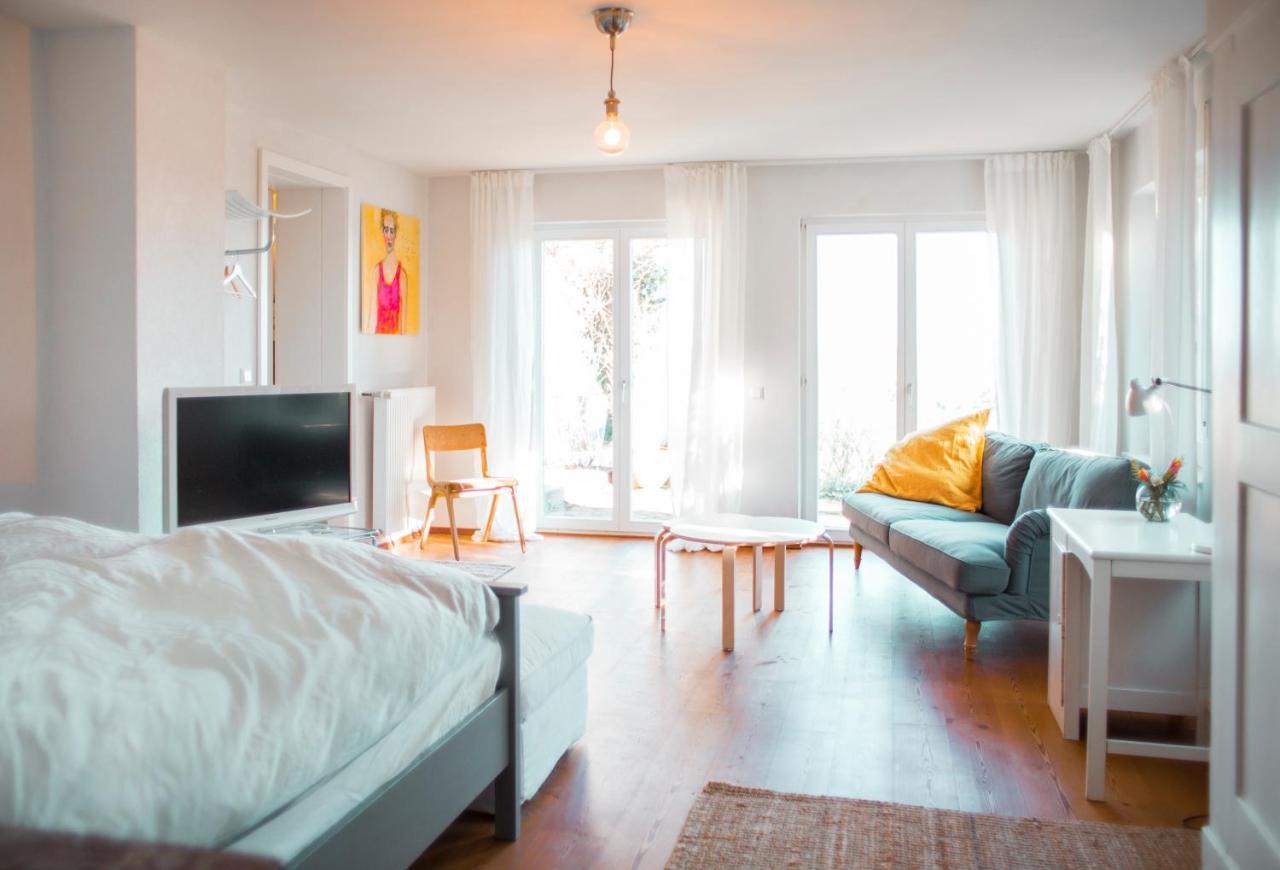 Bed & Breakfast Unter Den Linden Hungen Exterior foto
